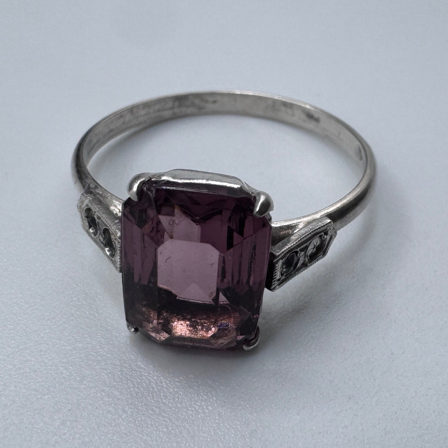bague ancienne Art Deco argent massif et verroterie - neuf stock ancien bijoutier