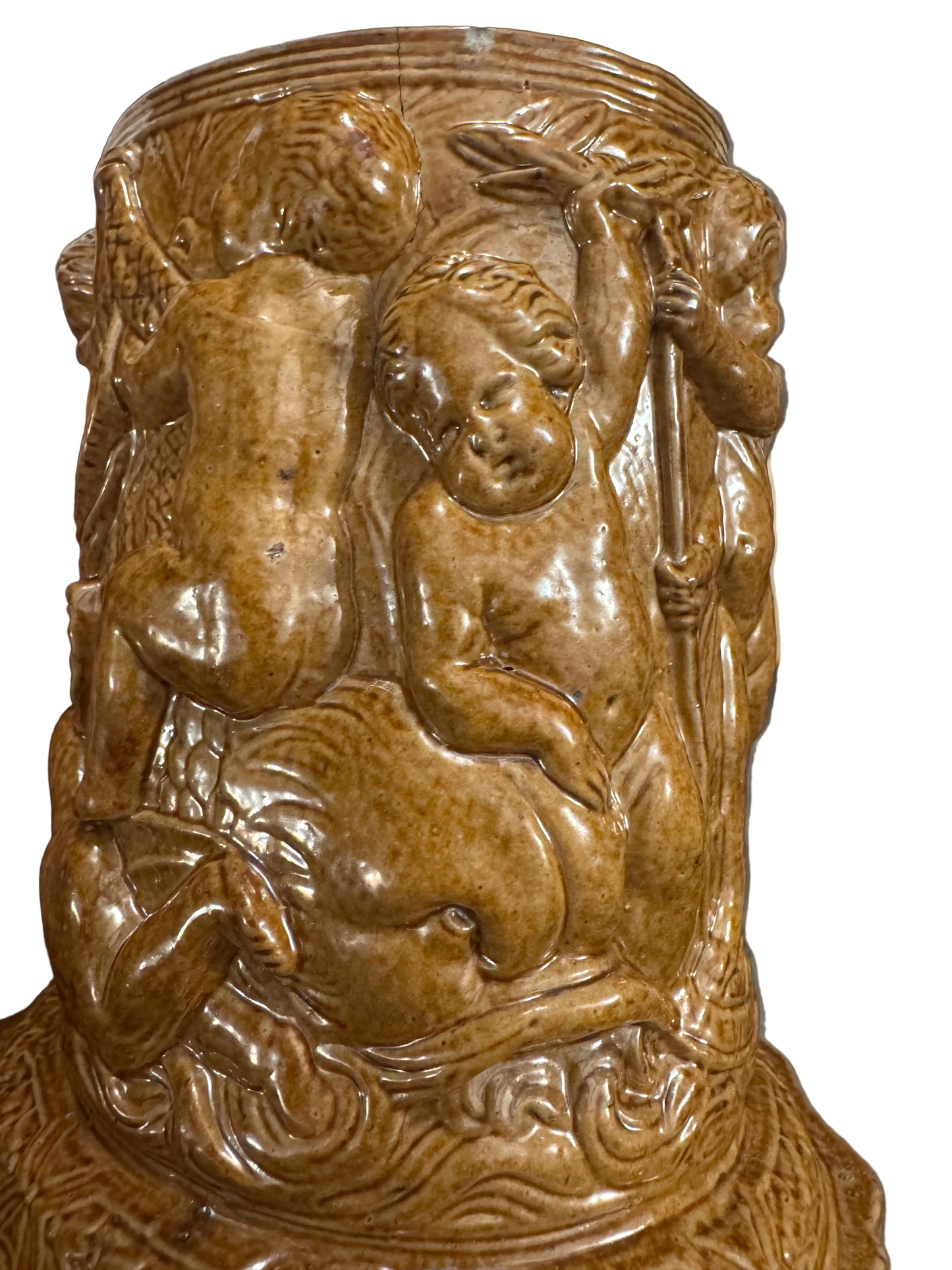 Superbe pot XIXe « angelots chevauchant un dauphin » - grès vernissé