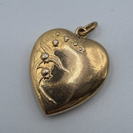 Pendentif ancien Art Nouveau en plaqué or « décor muguet »