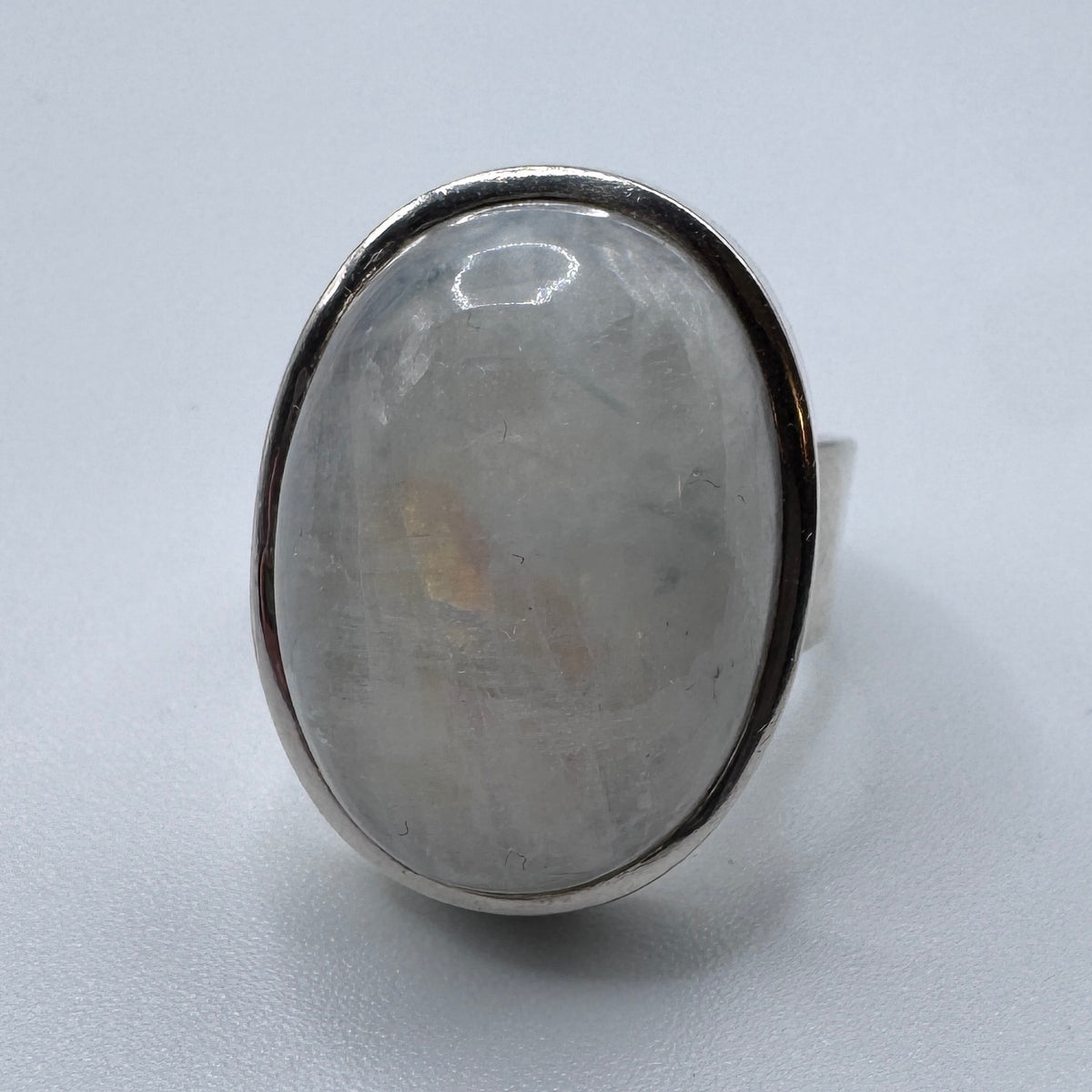 Grosse Bague en argent et pierre de Lune
