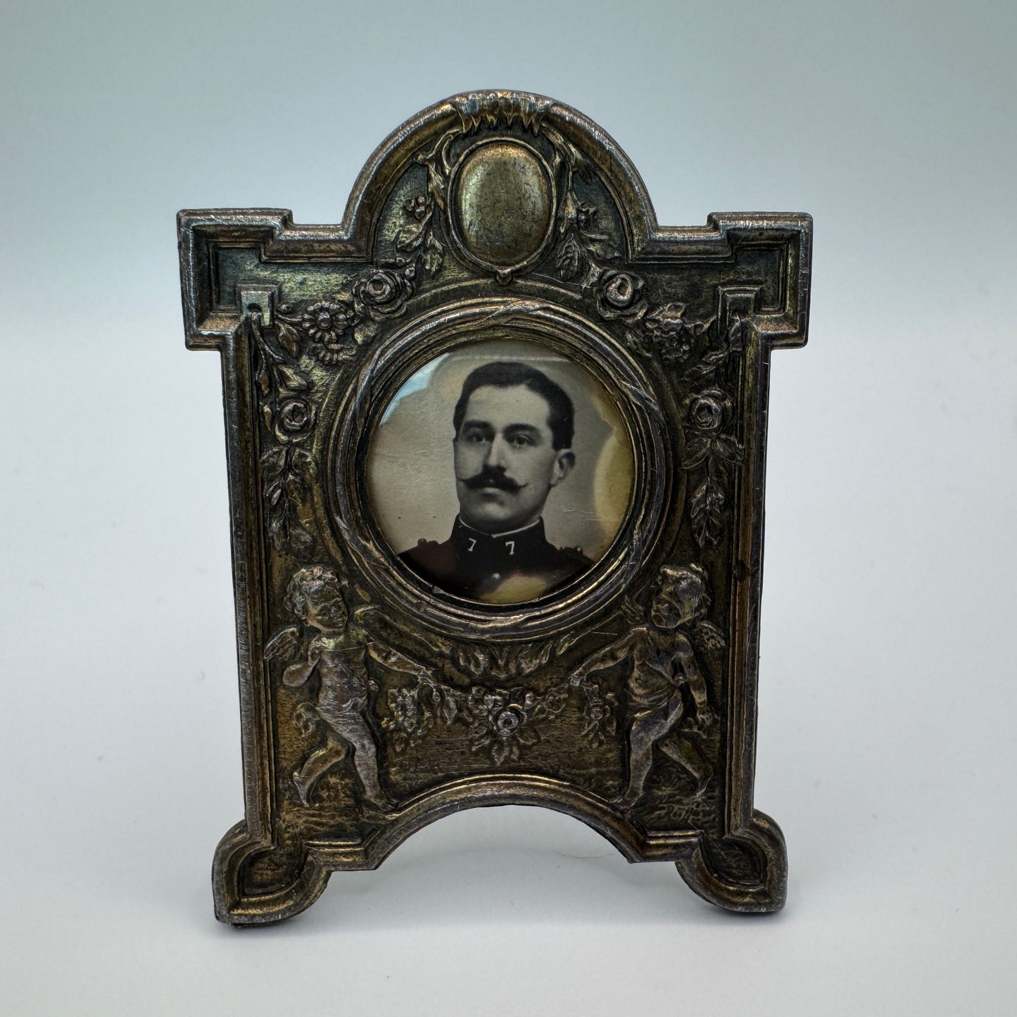 Petit cadre ancien vers 1900 - angelots