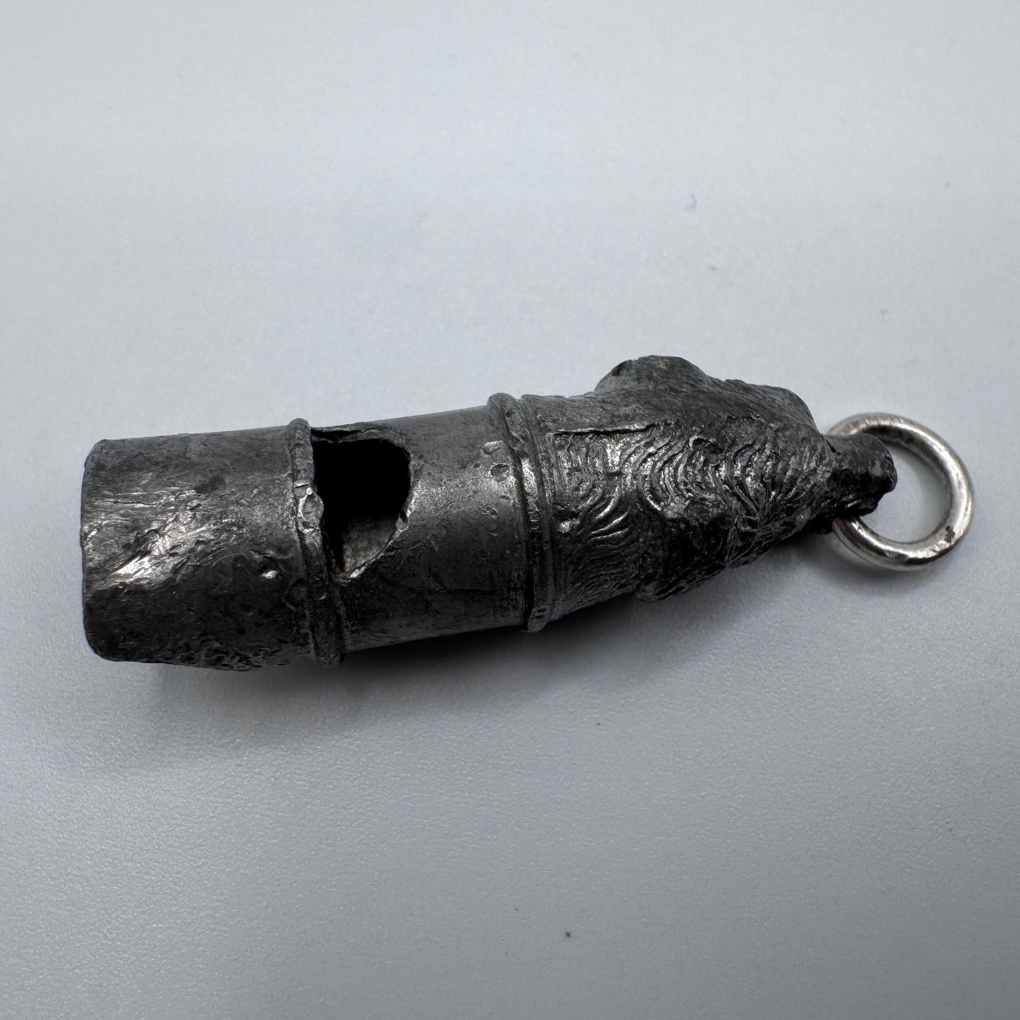 Rare Sifflet Ancien « tête de chien »
