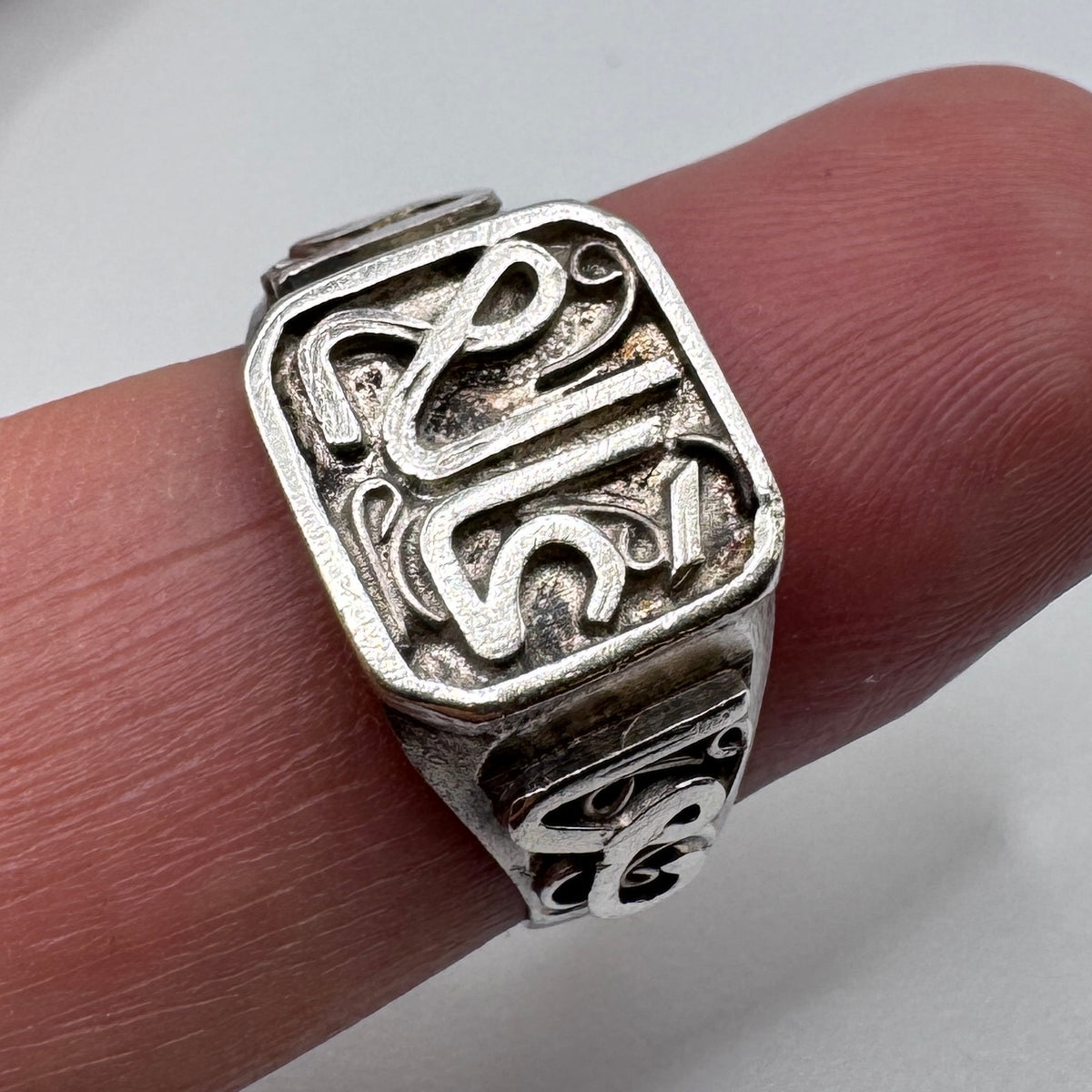 Chevaliere ancienne Berbère en argent