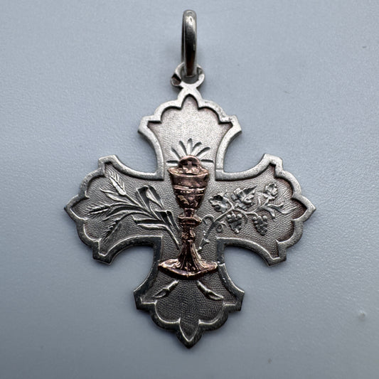 Médaille religieuse ancienne en argent et or « calice »