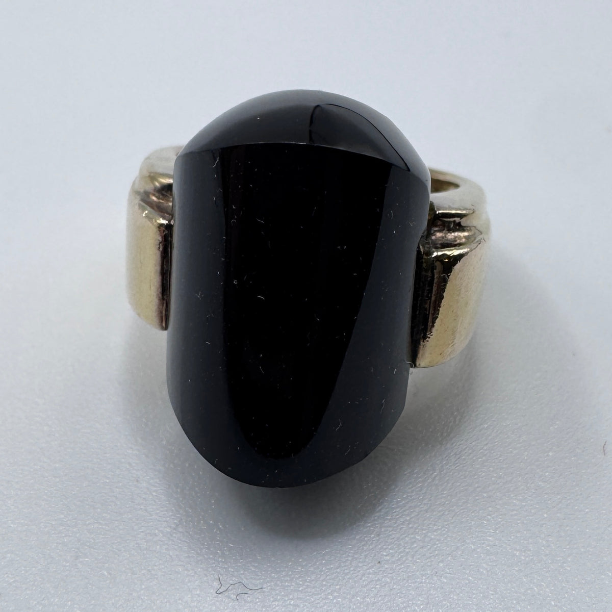 Jolie bague ancienne en argent vermeil et pierre