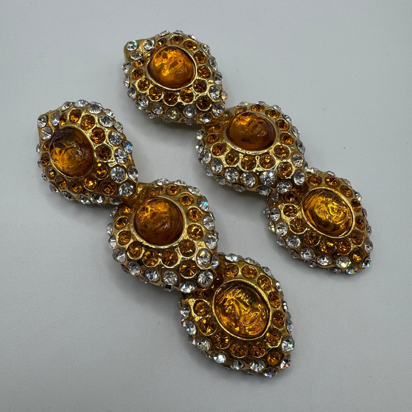 Over size Clips créateur ALEXIS LAHELLEC Paris 1980s - rare !