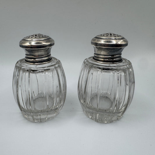 Paire de salières anciennes en cristal et argent
