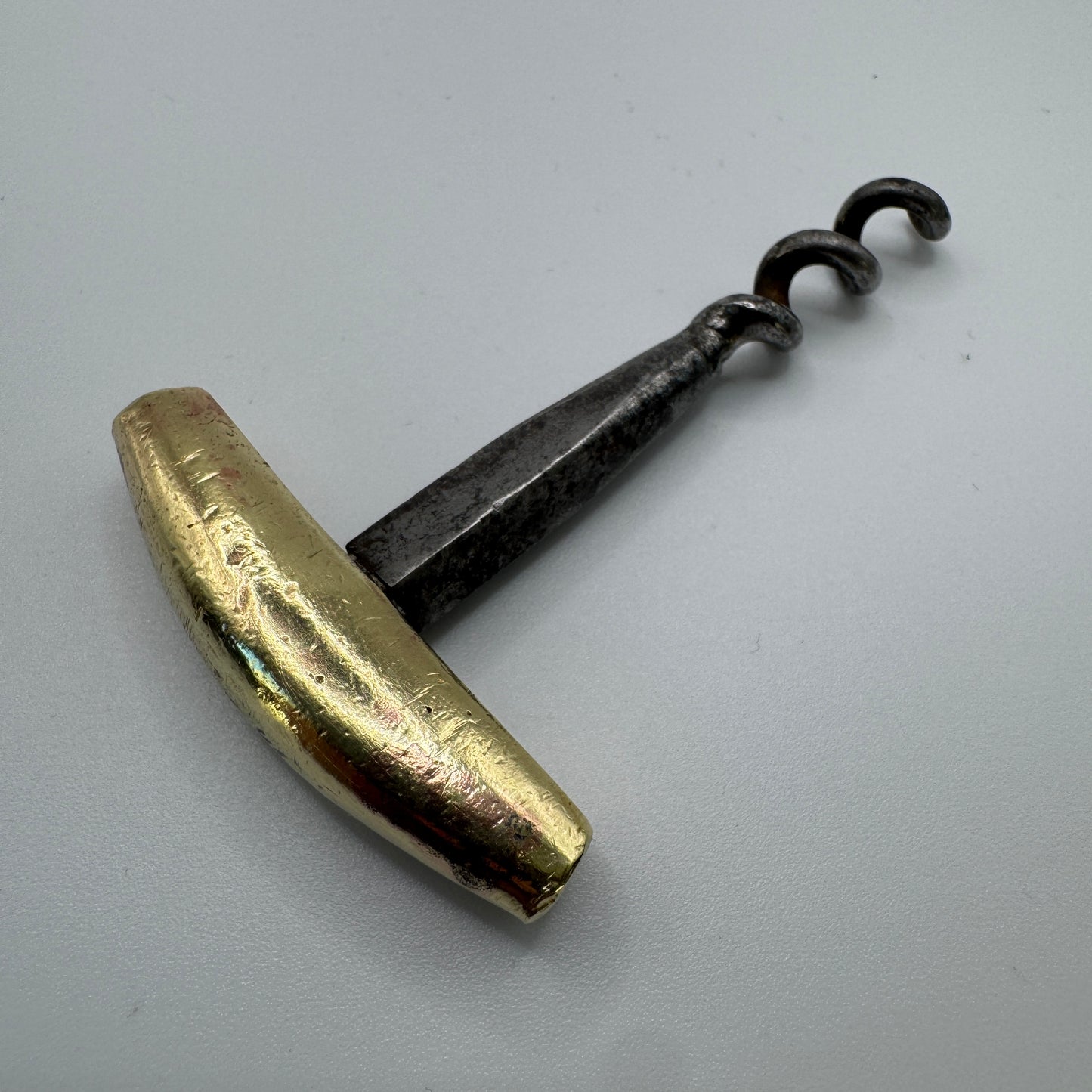 Tire bouchon ancien bronze et acier - signe Gagnepain