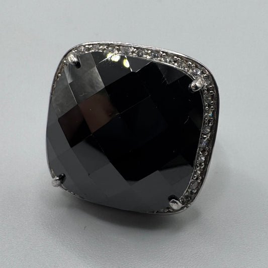 Grosse bague en argent et onyx
