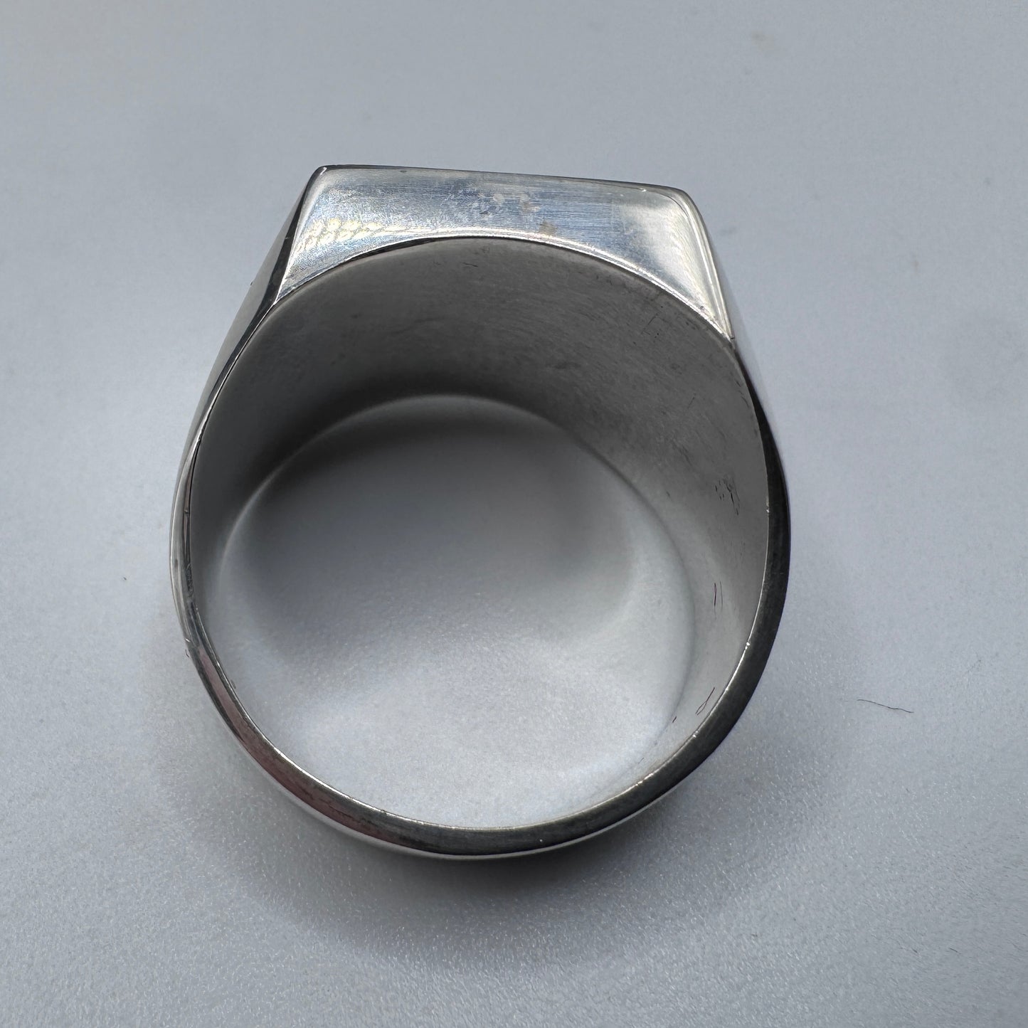Superbe chevalière ancienne - argent initiales BT
