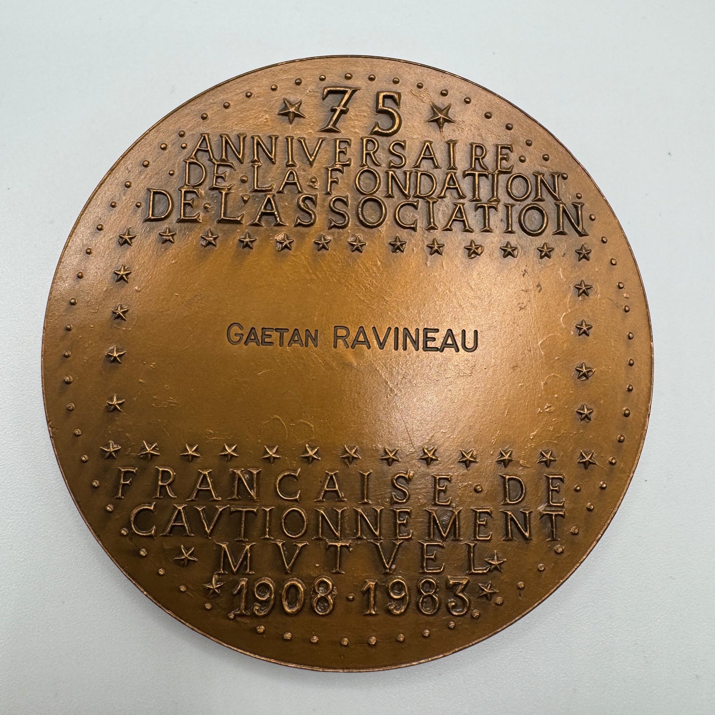 Medaille artistique ancienne en bronze « portrait de femme style Art Deco »