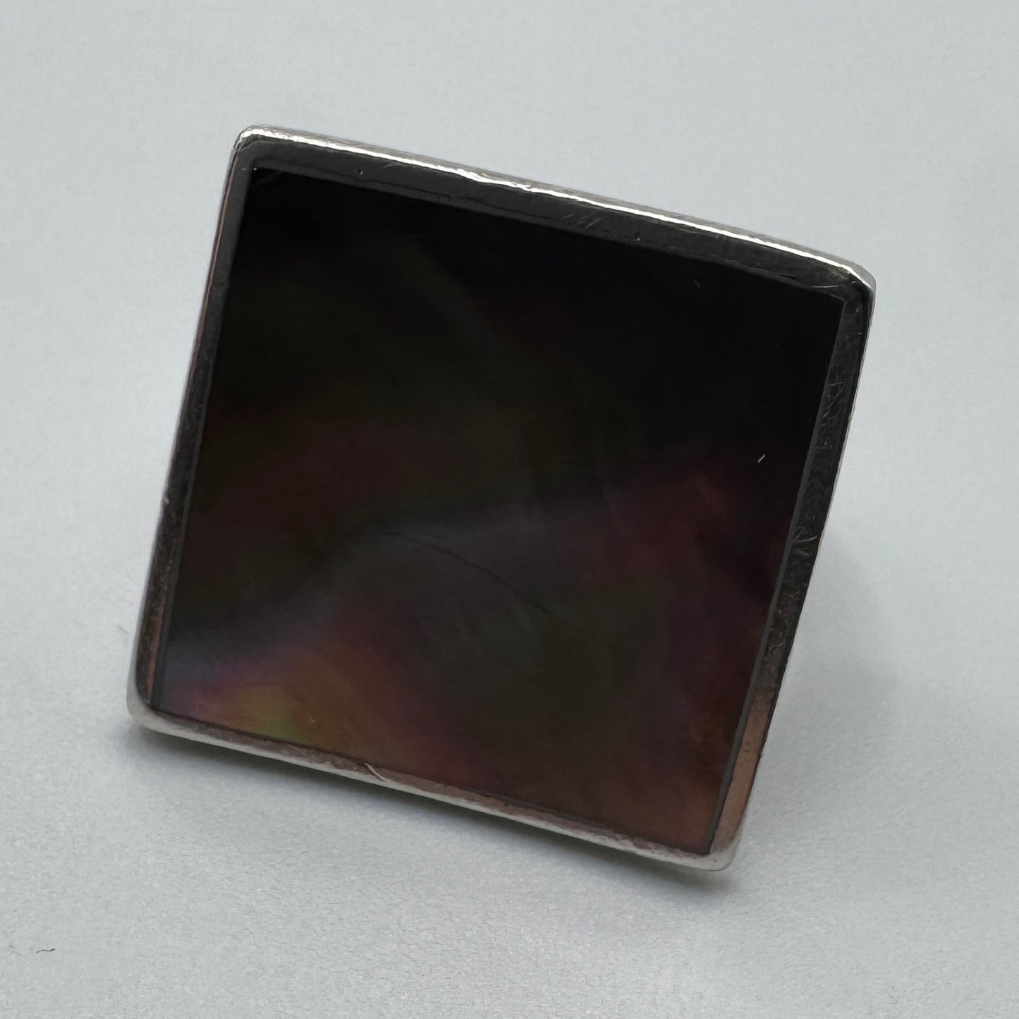 bague en argent et nacre