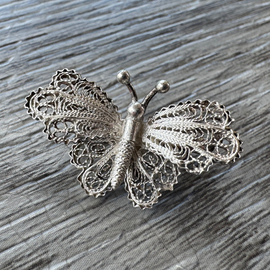 Broche ancienne en filigrane « Papillon » en argent