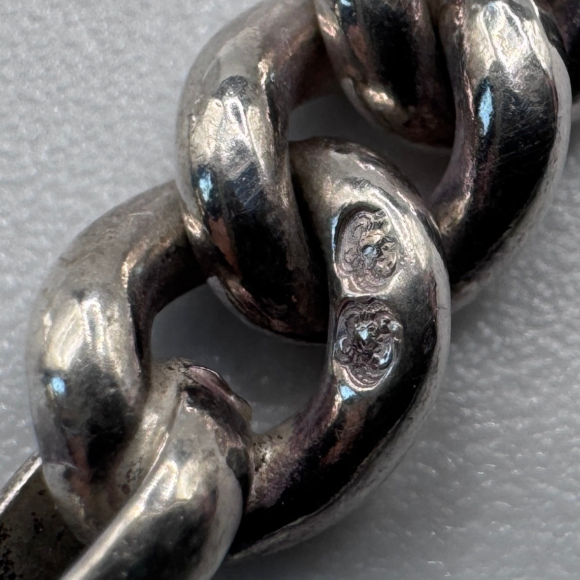 Bracelet ancien vers 1900 en argent massif