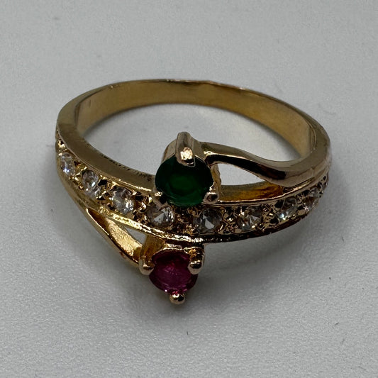 Bague en plaqué or - pierres et verroterie