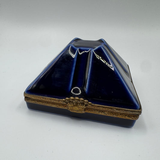 Boîte à Pilules en Porcelaine - forme pyramidale