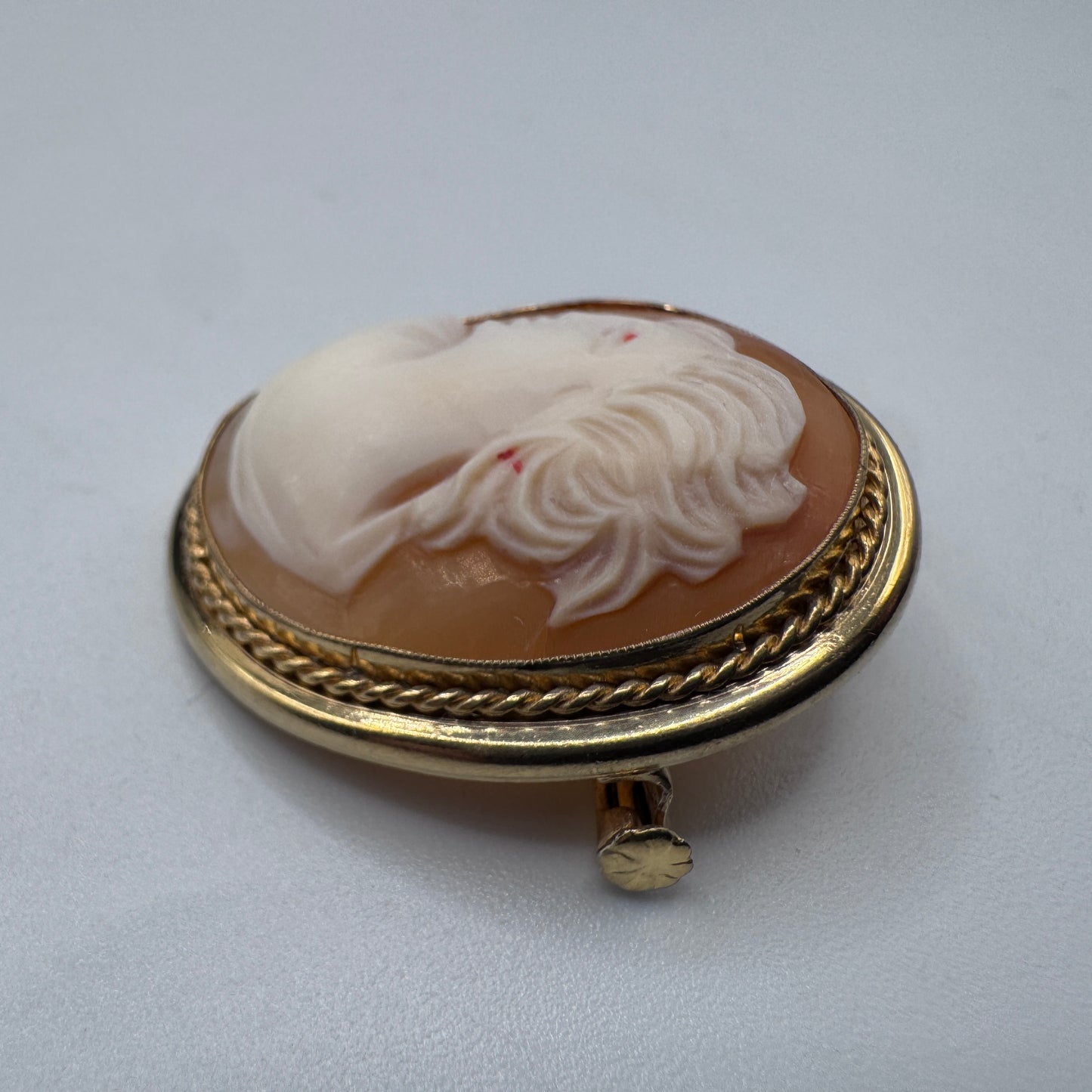 Broche ancienne camée - monture plaque or