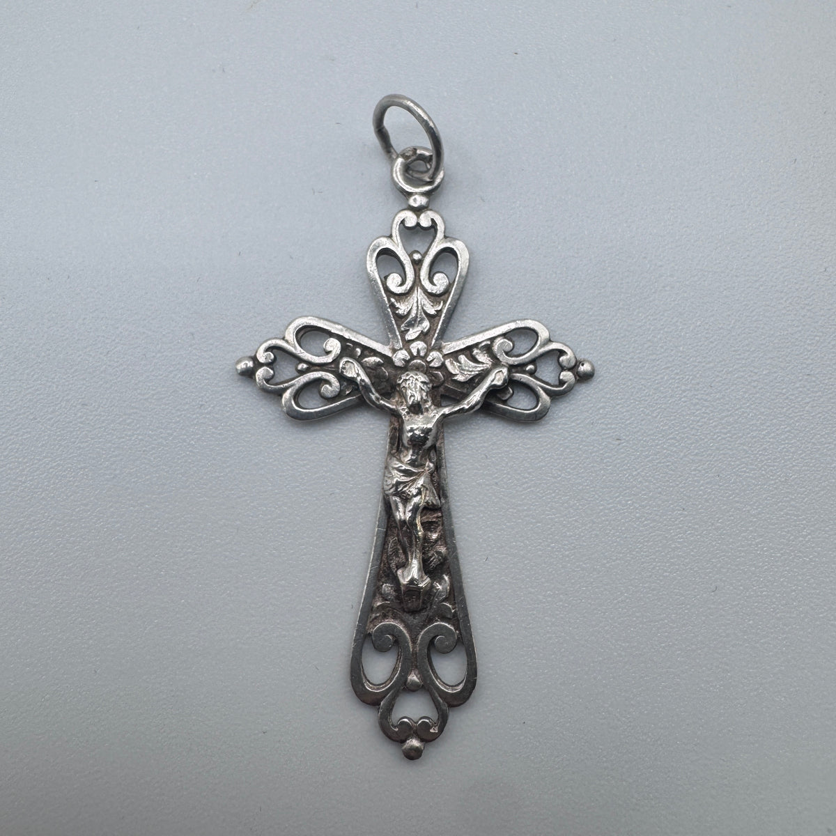 Croix crucifix ancien - argent massif