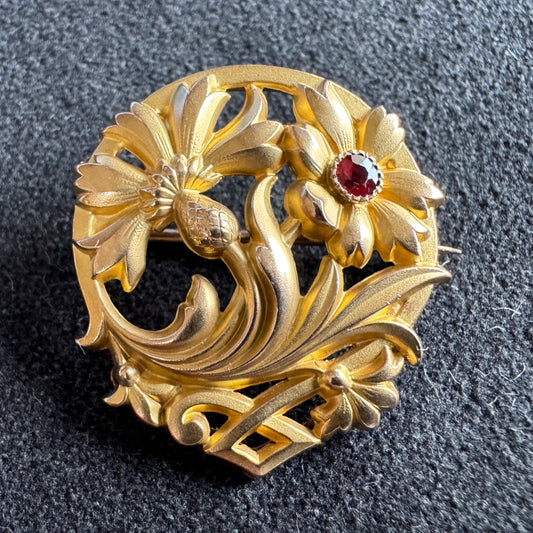 Broche ancienne art nouveau en plaqué or - Motif floral