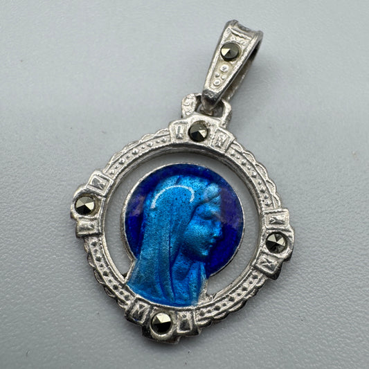 Médaille religieuse ancienne en argent emaillé « Sainte Vierge »