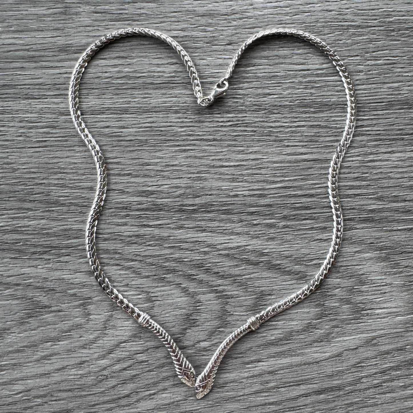 Collier « têtes de serpents » en argent 925