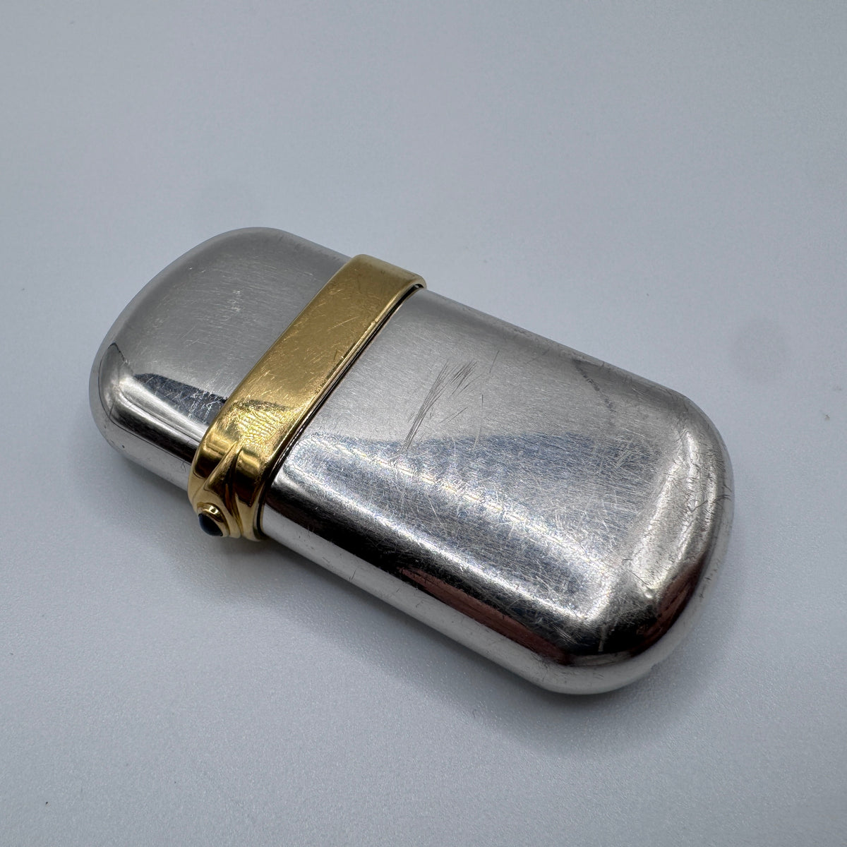 Briquet ancien YVES SAINT LAURENT - Métal argenté et plaqué or