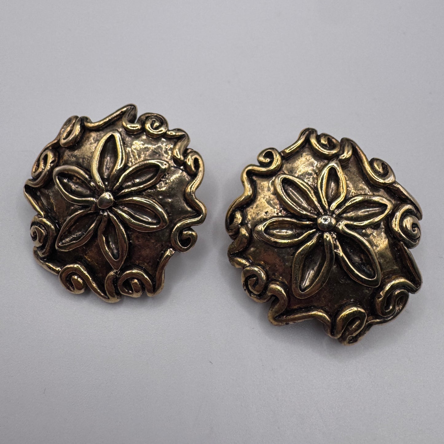 Jolis grands Clips vintage - plastique métallisé bronze
