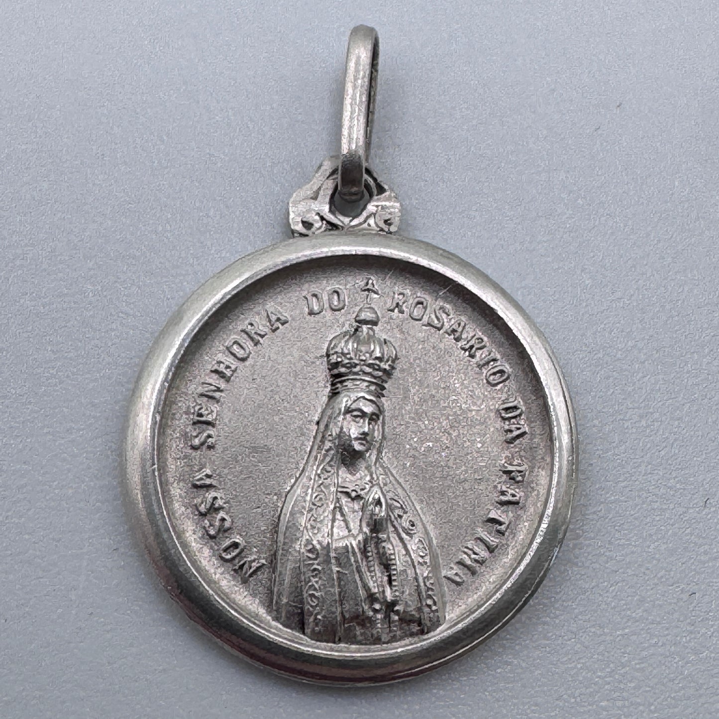 Medaille religieuse ancienne en argent « Rosaire de Fatima »
