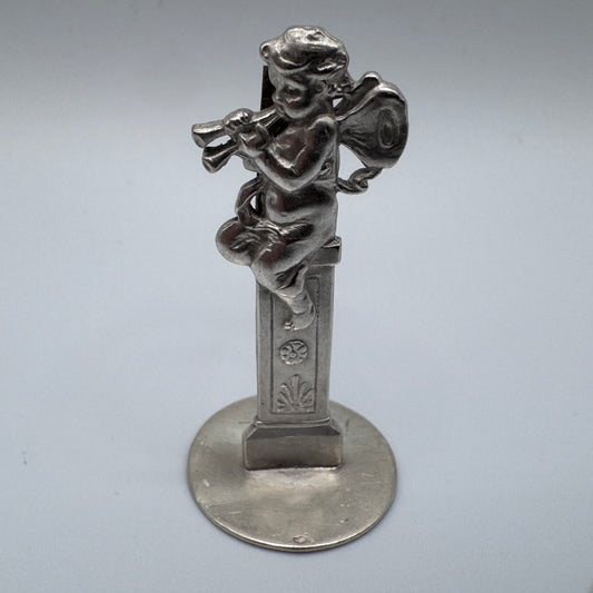 Figurine ancienne angelot « porte menu » en argent