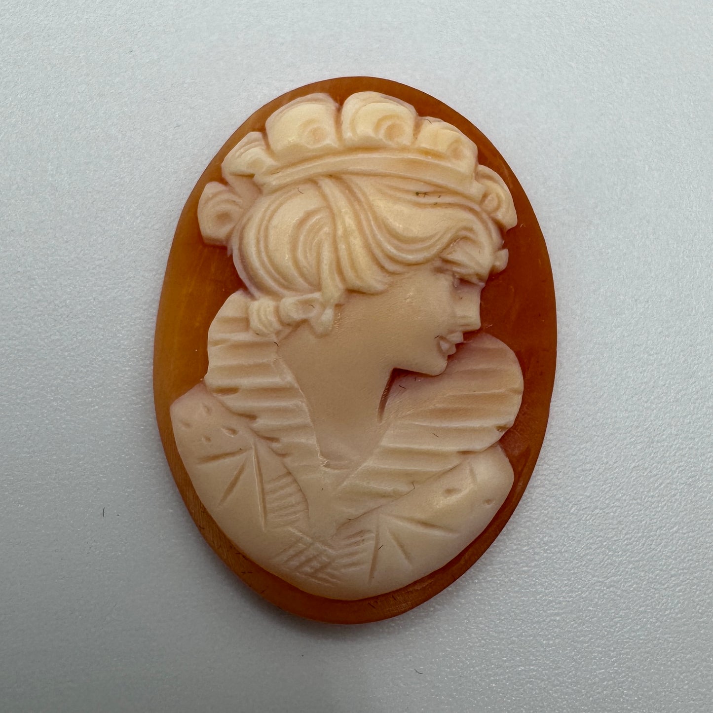 Camée ancien - coquillage sculpté