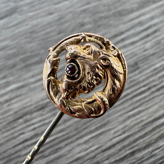 Épingle à cravate ancienne « tête de Lion » - plaqué or