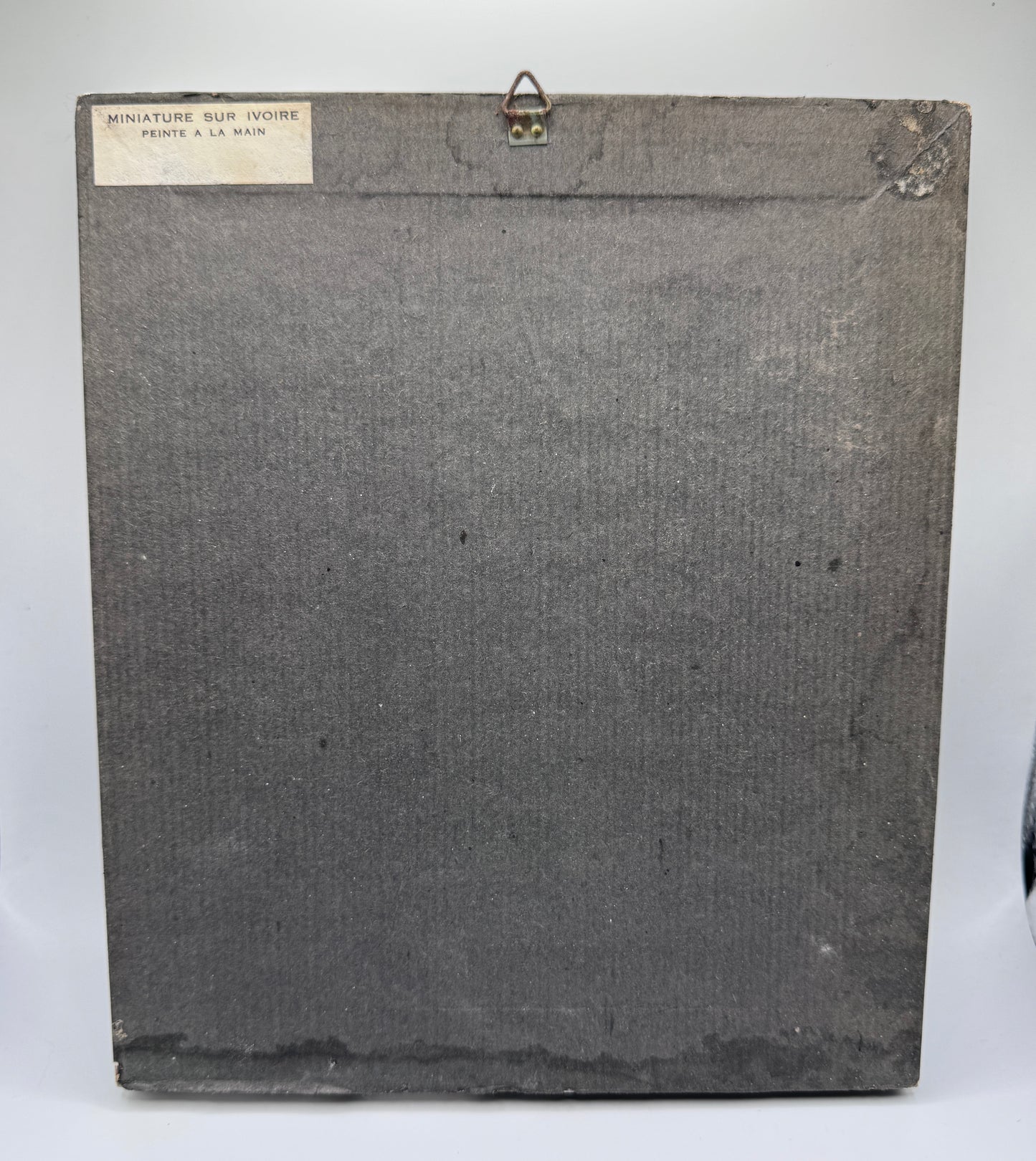 Rare Peinture asiatique sous verre signée