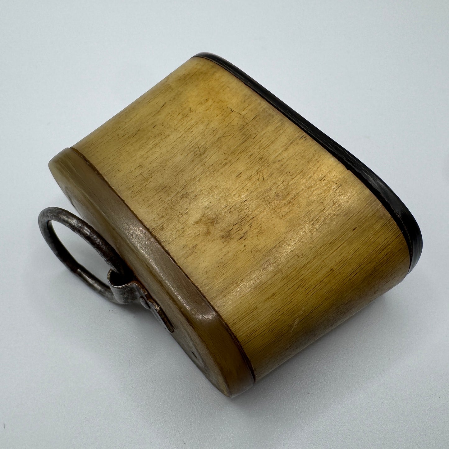 Tabatière ancienne début XXe - corne
