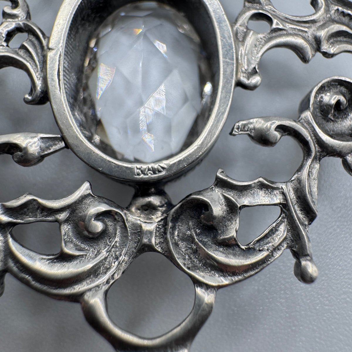 Superbe Pendentif en argent et cristal