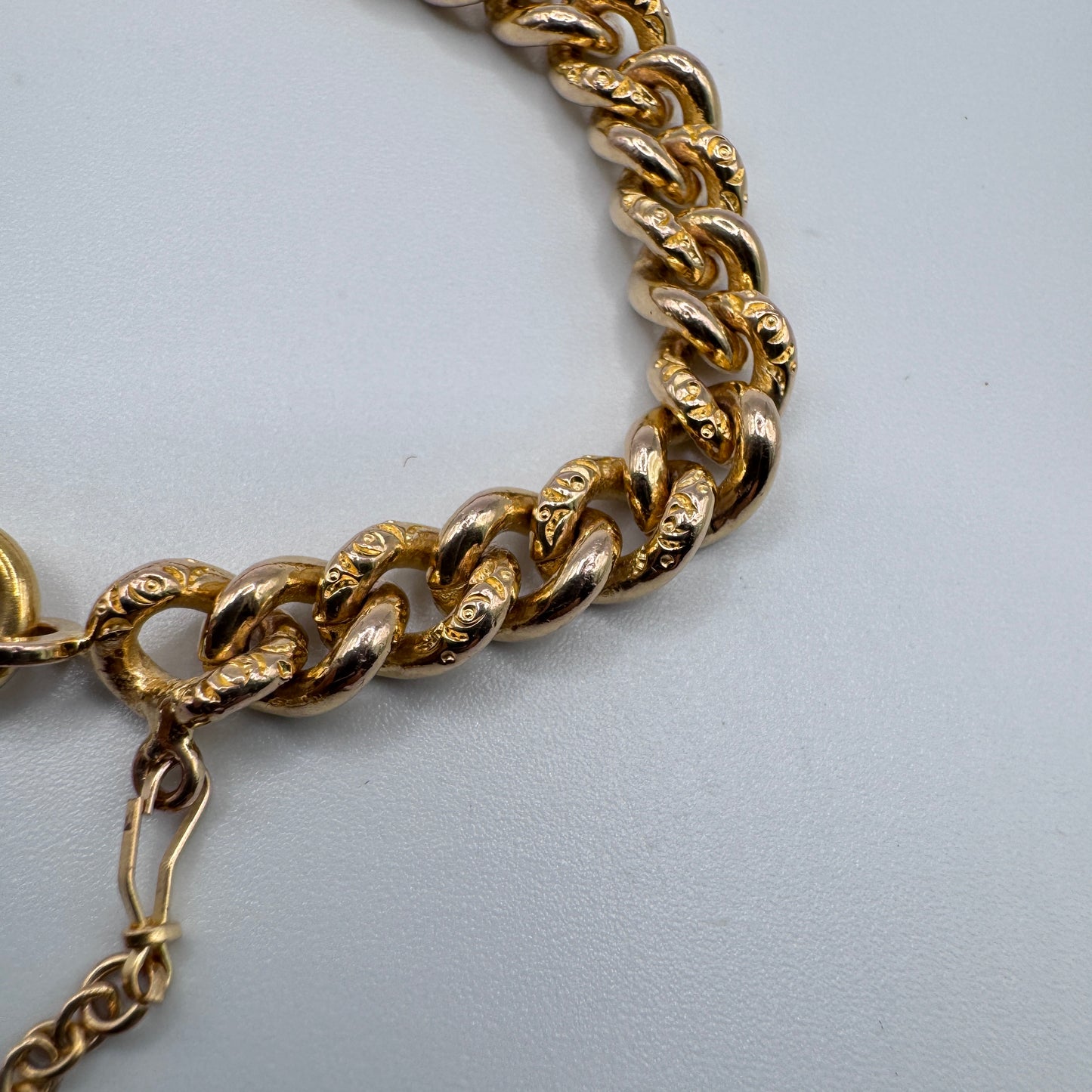 Bracelet ancien en plaqué or