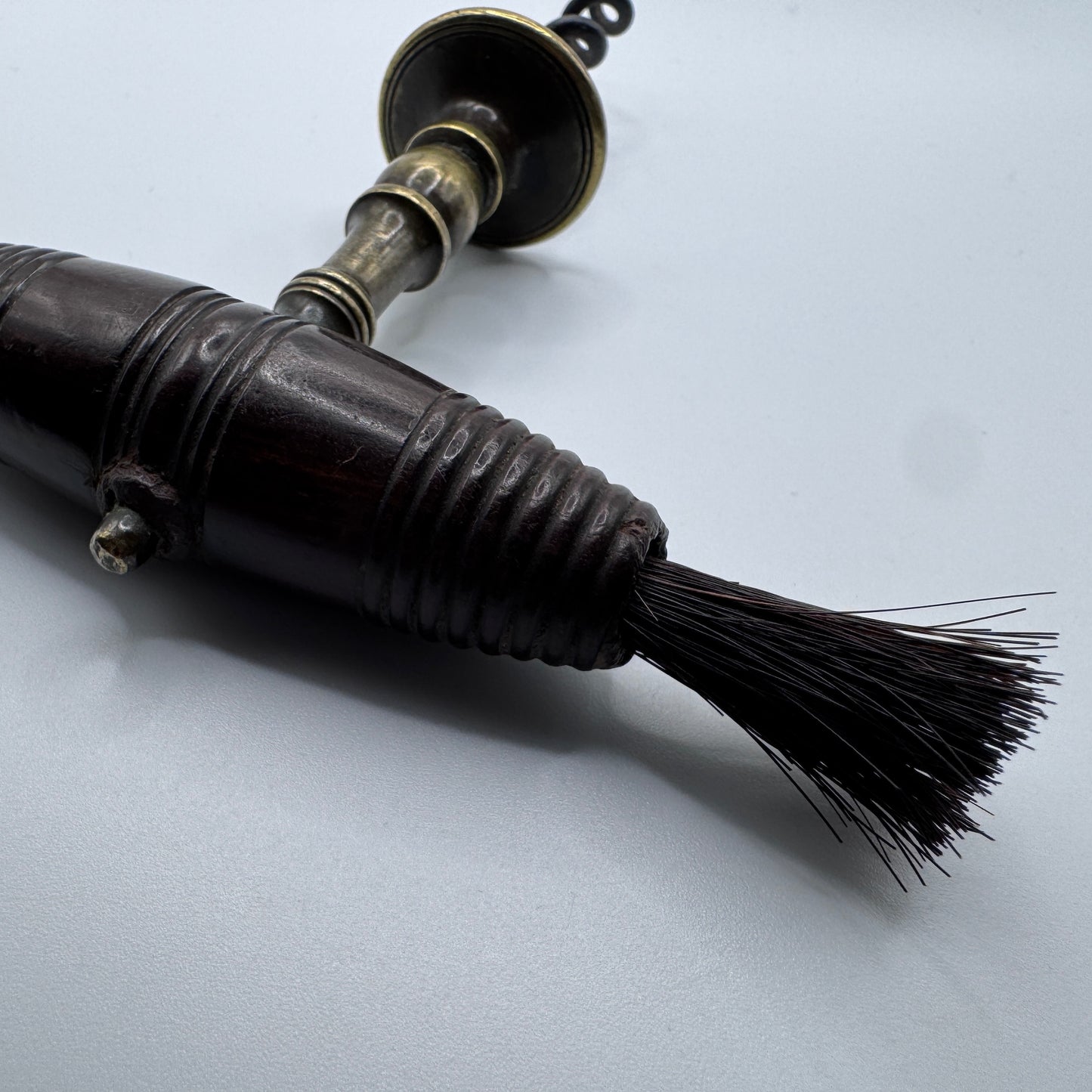 Rare Tire bouchon à brosse 18/19 eme - acier, bronze et bois