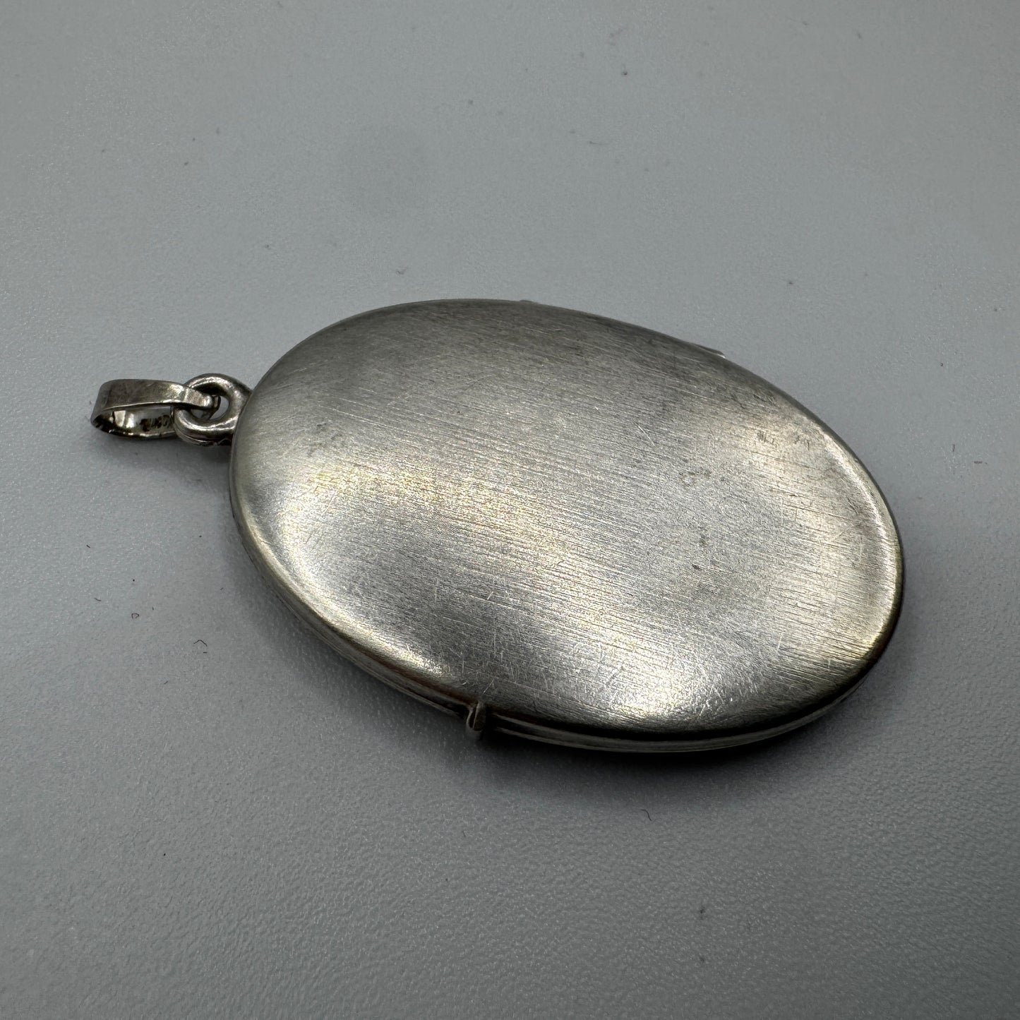 Pendentif vintage - porte photo ou relique - argent massif