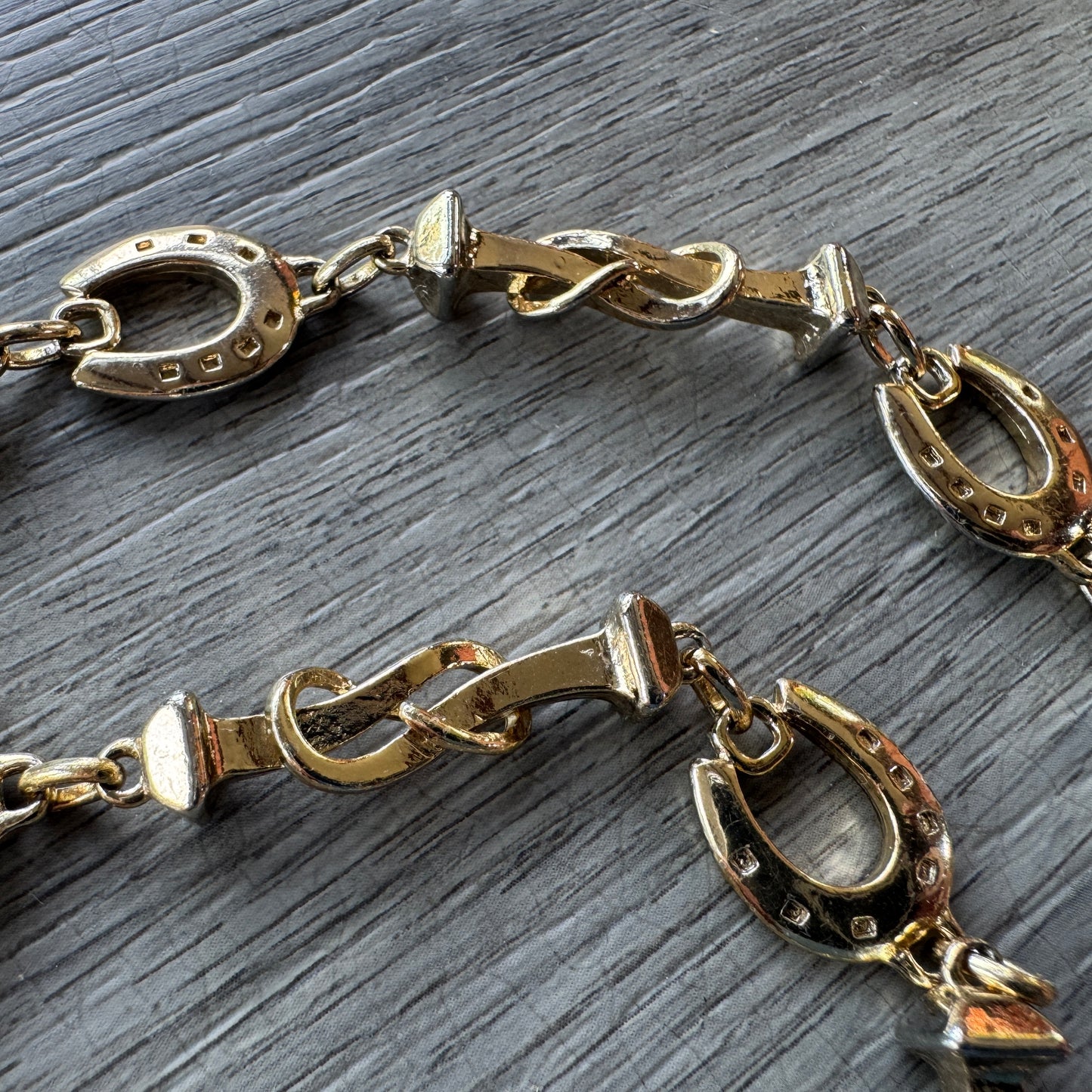 Collier vintage « fer à cheval » - métal doré