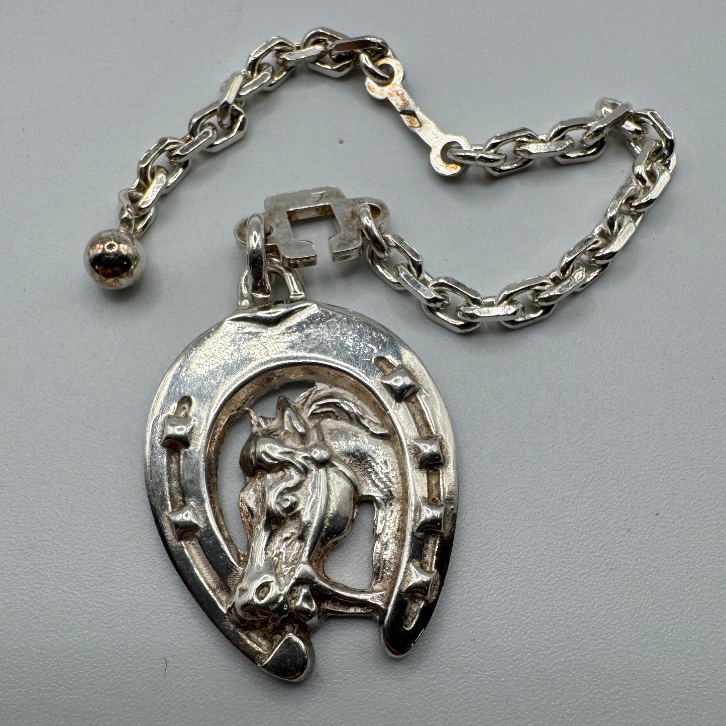Porte clé ancien en argent-fer à cheval porte-bonheur-bijou vintage-accessoire ancien