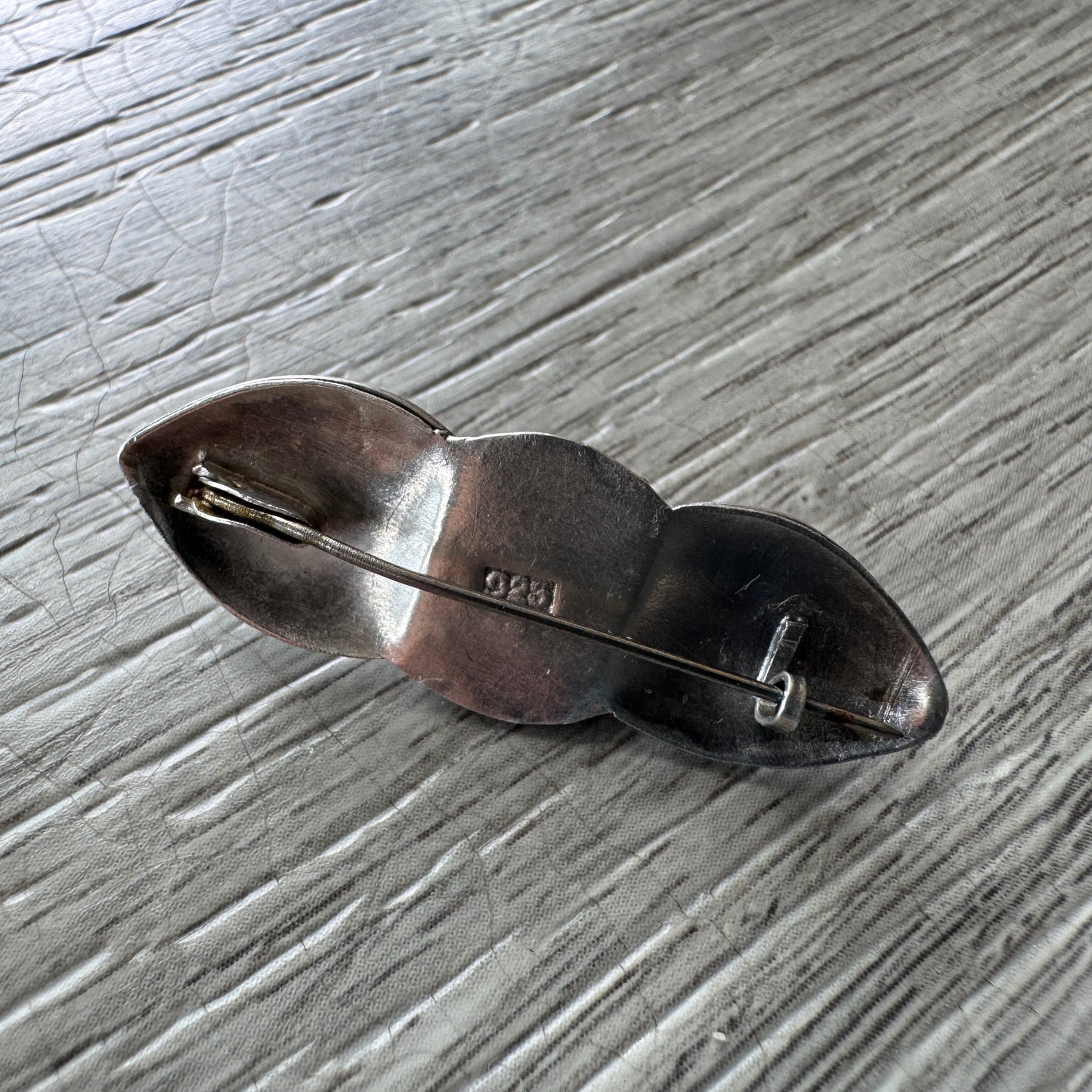 Broche ancienne argent massif et pierre