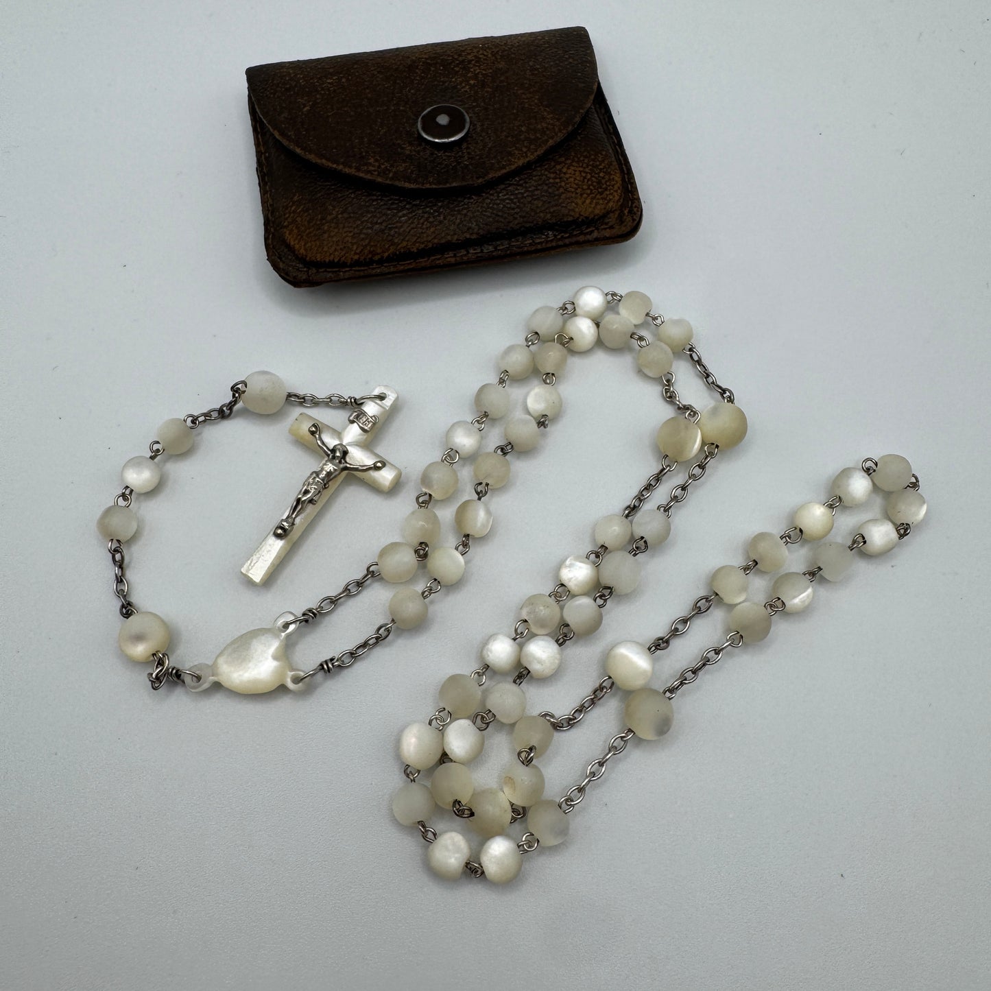 Chapelet ancien en argent et nacre