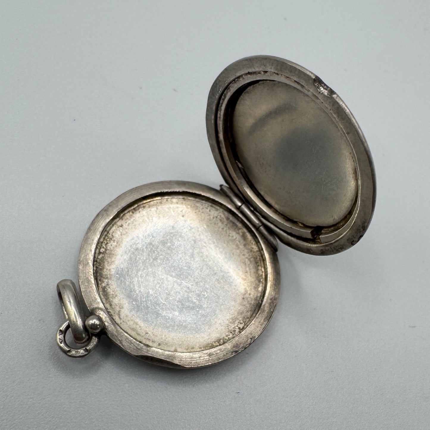 Pendentif ancien porte photo ou relique - Argent massif