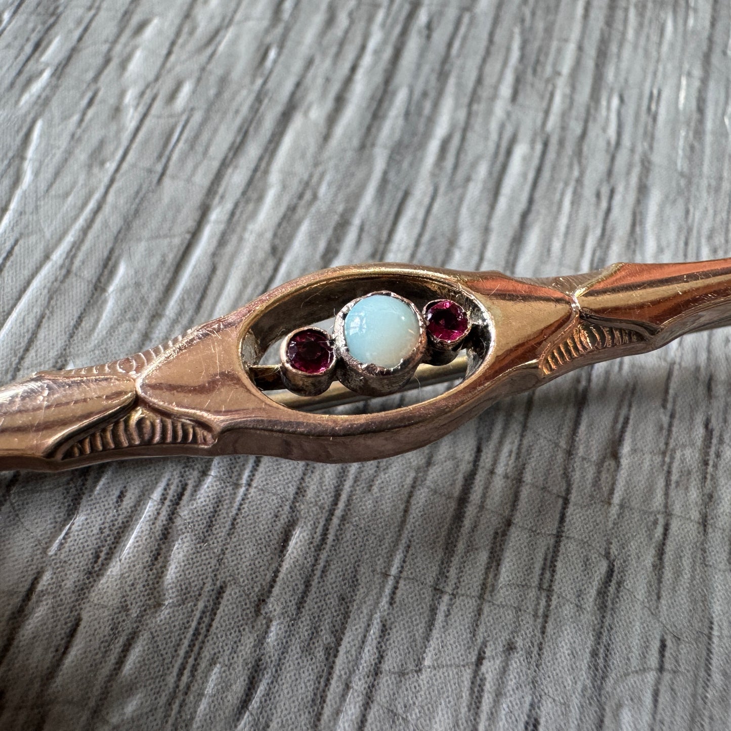 Broche ancienne Art Deco - plaqué or