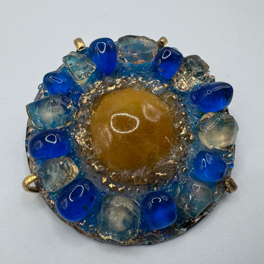 Broche ancienne en verroterie sur émail