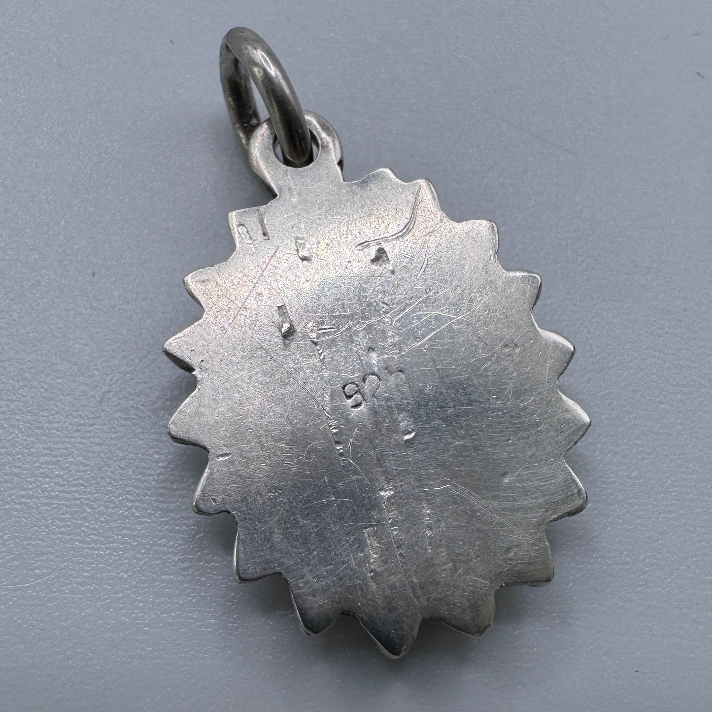Pendentif ancien - argent massif et lapis-lazuli