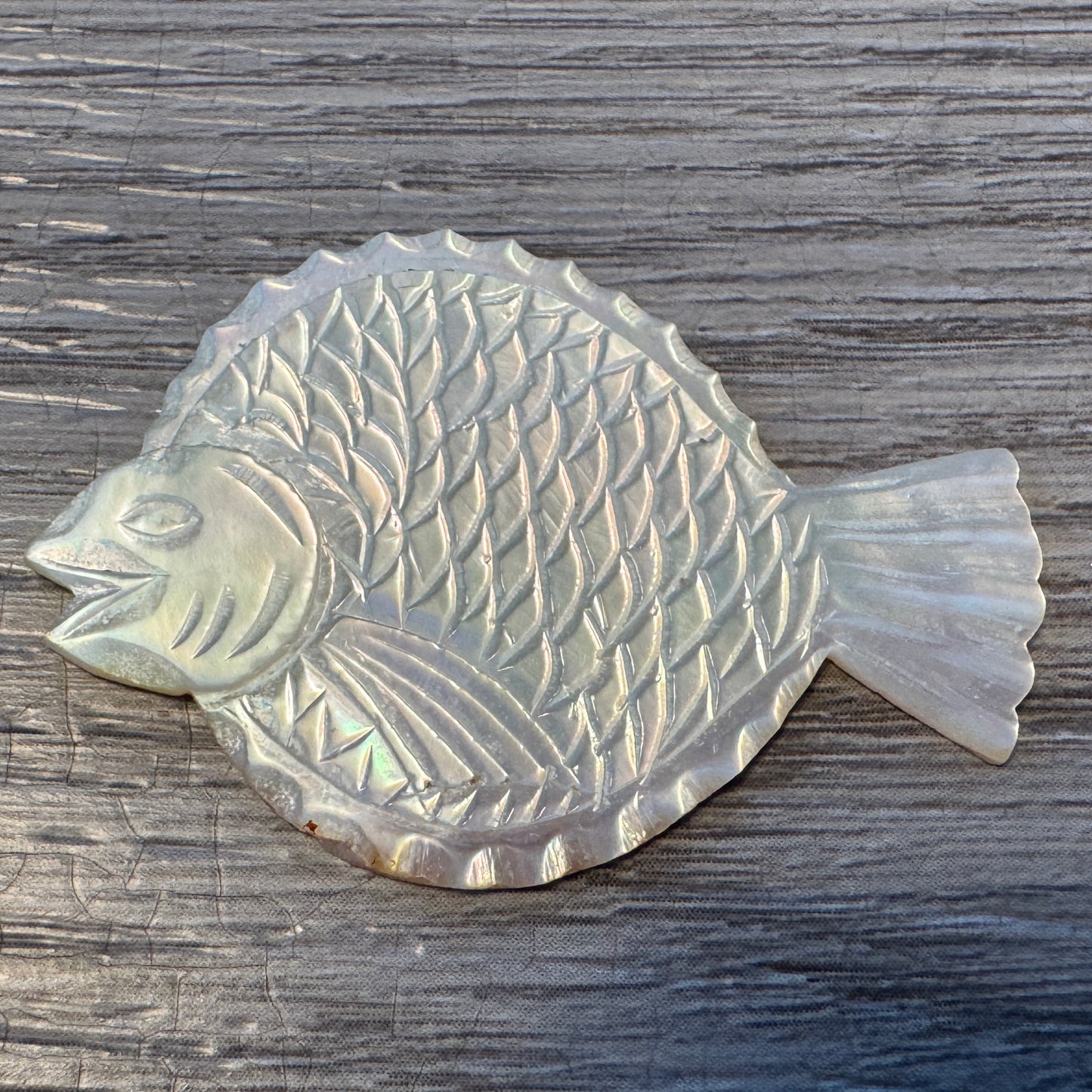 Jeton ancien XIXe « poisson plat » - nacre