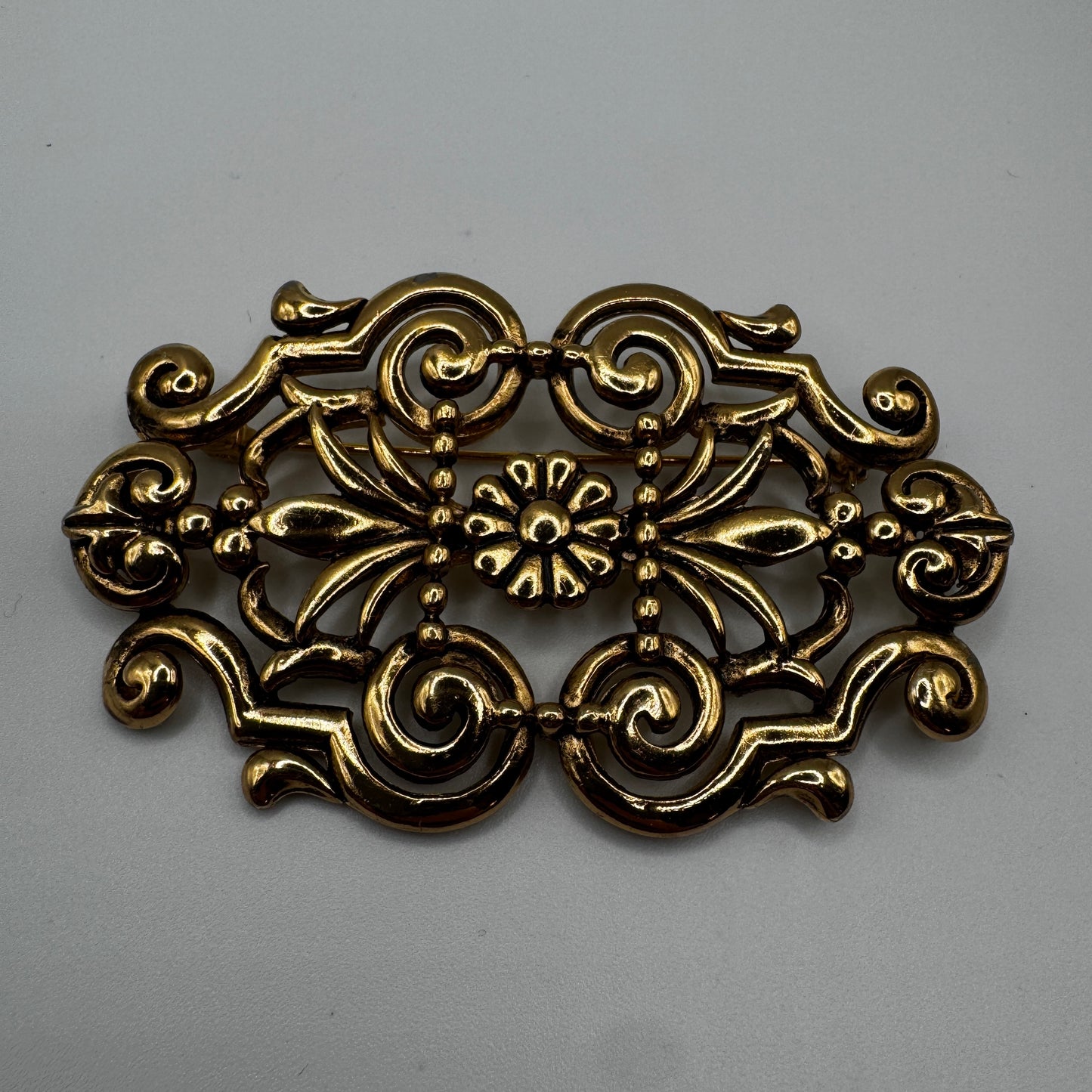 Grande Broche Vintage - métal doré