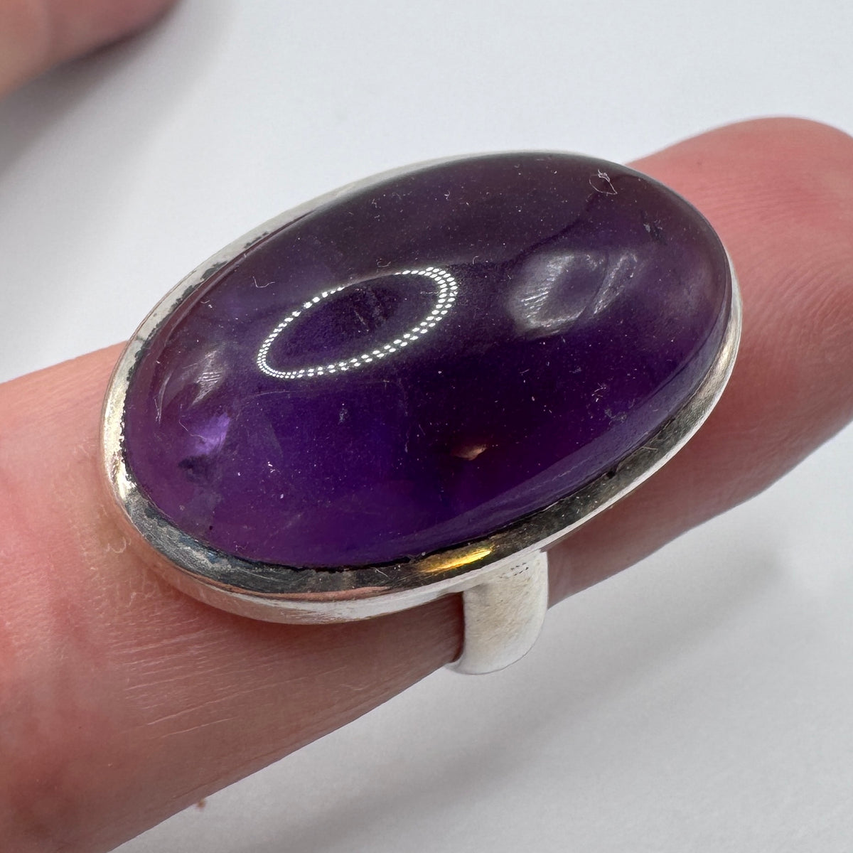 Grosse Bague en argent et améthyste