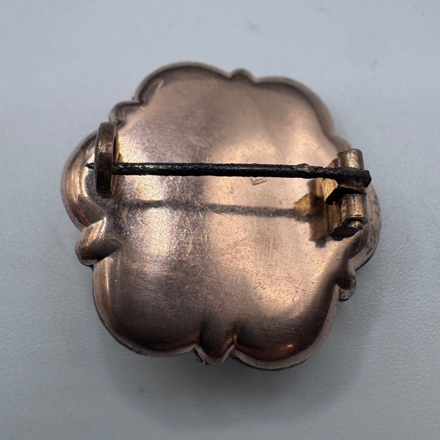 Broche ancienne en plaqué or