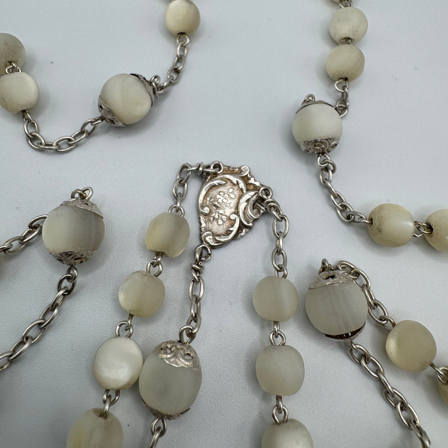 Grand Chapelet ancien en argent et nacre